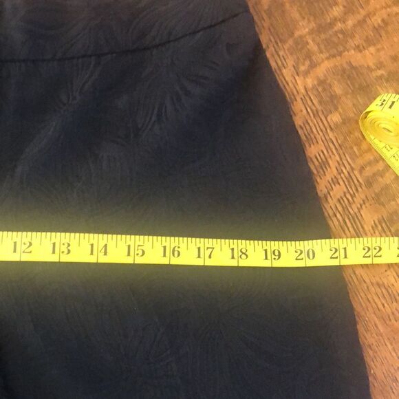 Talbots Curvy Cropped Pants - Picture 11 of 13